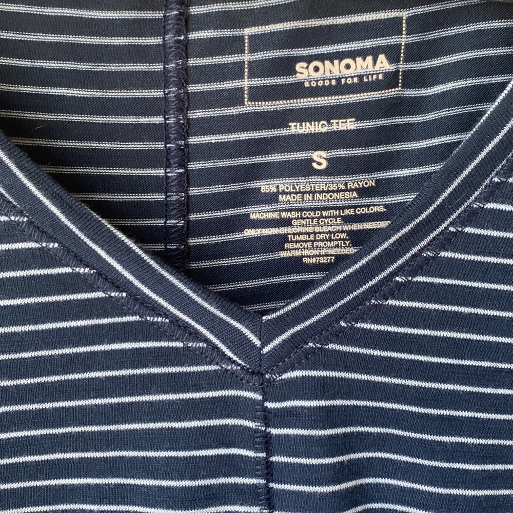 Sonoma V-neck 3/4 sleeve Tunic Tee Navy / Blue Striped - Small - Picture 2 of 4